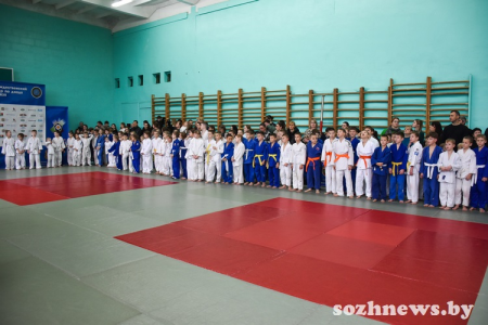 В Урицком прошёл Международный рождественский юношеский турнир по дзюдо